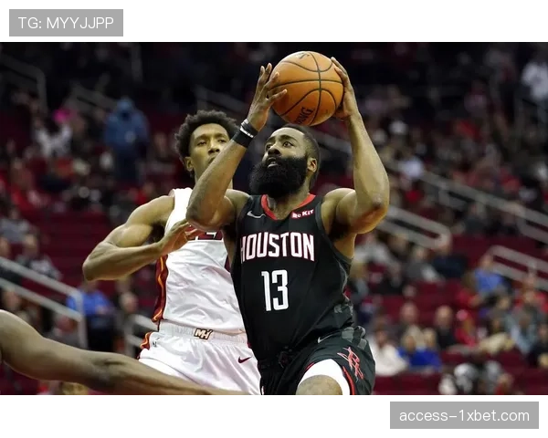 枪手定位球得分效率极高，成为重要进攻得分手段